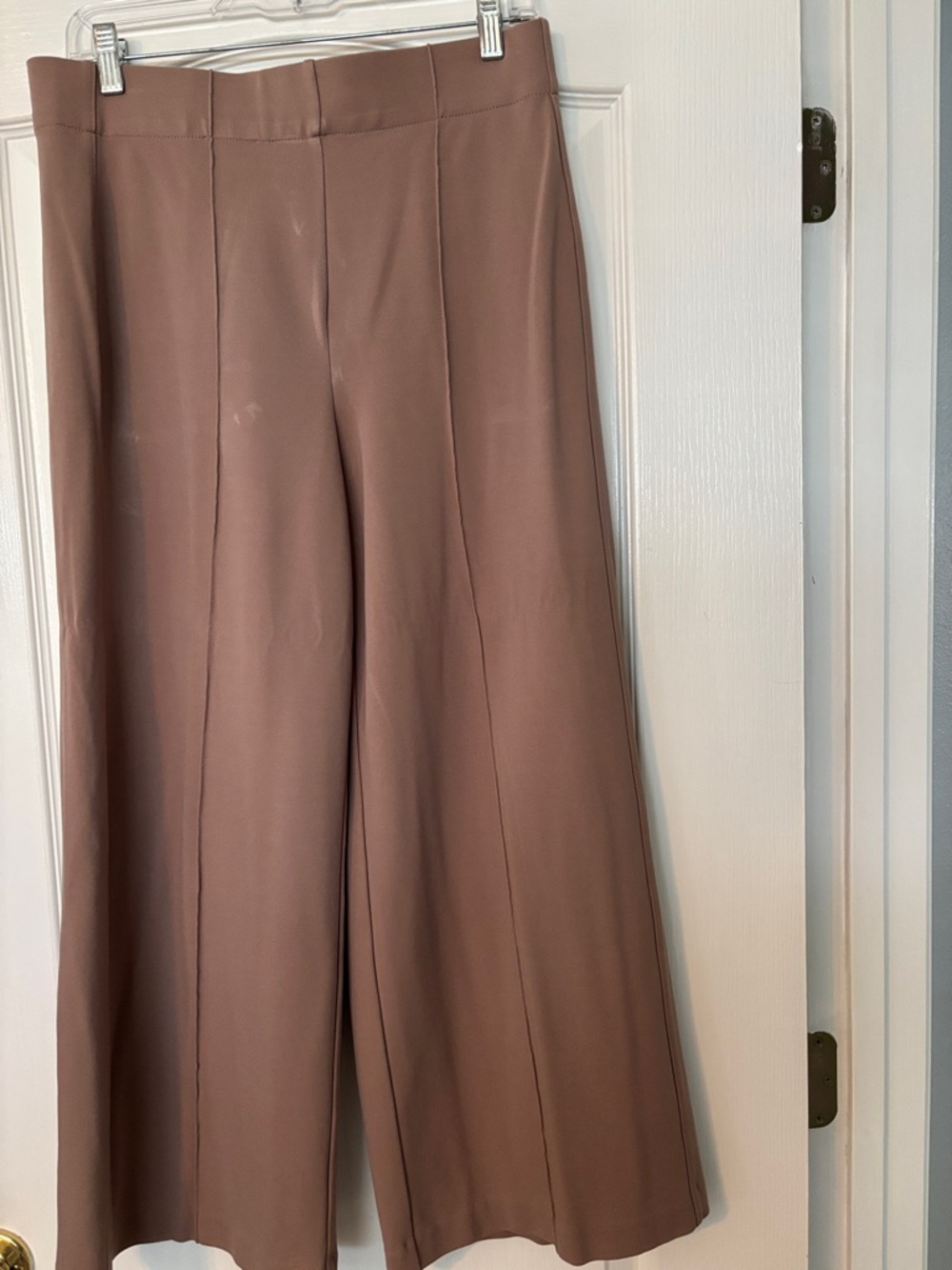 Jones New York Wide-Leg Cropped Pants in Mauve